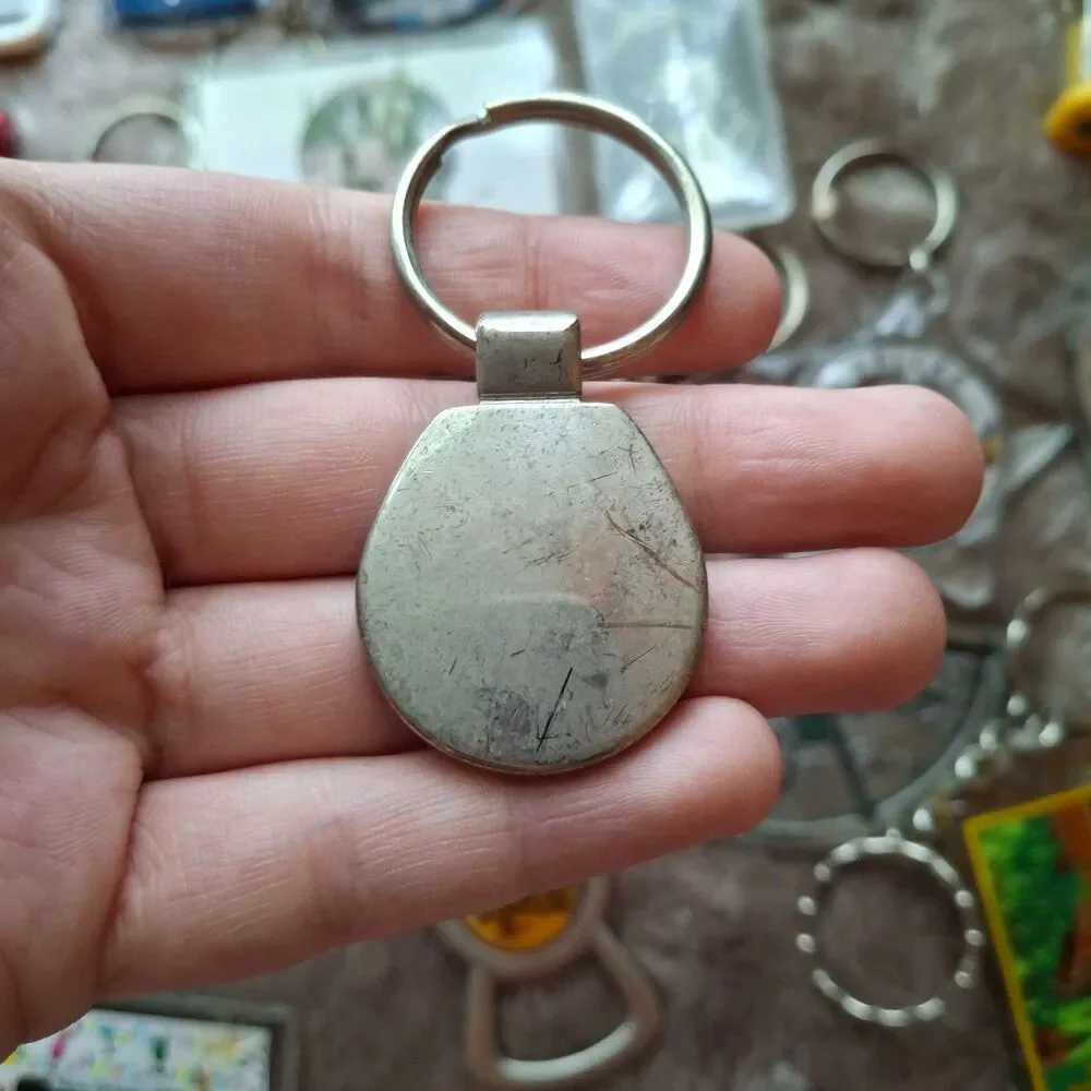 26 Vintage Southern USA Travel Souvenirs - Keychains - Alabama, Georgia - 90s